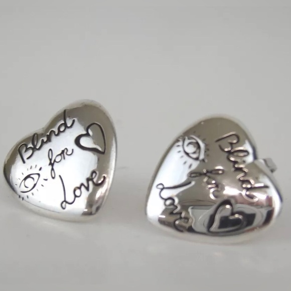 GUCCI Silver Heart Blind for Love Stud Earrings ๐คฉ๐๐ฅ - Picture 5 of 11